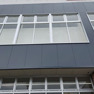 フロントの施工事例